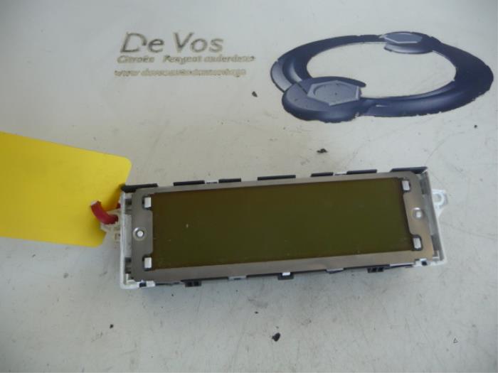 Begagnade Innerdisplay Citroen C4 Pris € 80,00 Marginaltabell erbjuds av De Vos Onderdelen