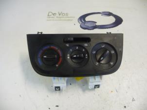 Usados Panel de control de calefacción Peugeot Bipper Precio € 70,00 Norma de margen ofrecido por De Vos Autodemontagebedrijf