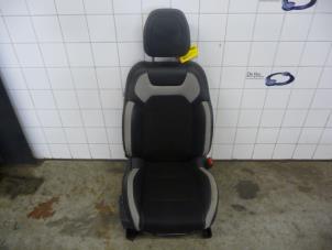 Gebrauchte Sitz rechts Citroen DS4 Preis € 250,00 Margenregelung angeboten von De Vos Autodemontagebedrijf