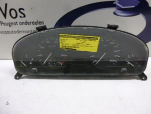 Used Odometer KM Peugeot 406 (8B) 1.8 16V Price € 70,00 Margin scheme offered by De Vos Autodemontagebedrijf