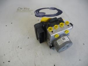 Używane Pompa ABS Citroen C4 Picasso (3D/3E) 1.6 e-HDi 115 Cena € 250,00 Procedura marży oferowane przez De Vos Autodemontagebedrijf