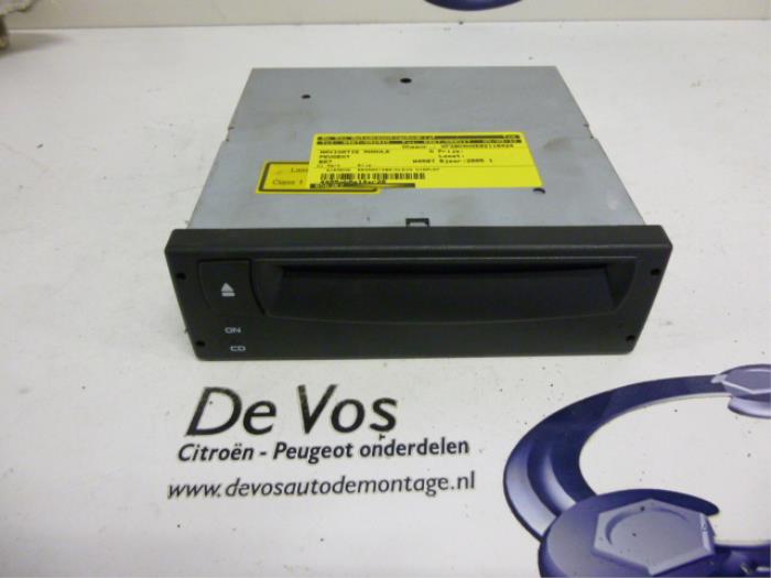 Usagé Module navigation Peugeot 607 (9D/U) 2.2 HDi 16V FAP Prix € 100,00 Règlement à la marge proposé par De Vos Onderdelen