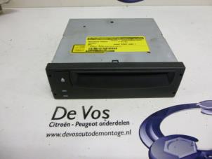 Używane Modul nawigacji Peugeot 607 (9D/U) 2.2 HDi 16V FAP Cena € 100,00 Procedura marży oferowane przez De Vos Autodemontagebedrijf