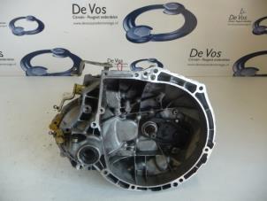 Używane Skrzynia biegów Peugeot 206 (2A/C/H/J/S) 1.4 HDi Cena € 450,00 Procedura marży oferowane przez De Vos Autodemontagebedrijf
