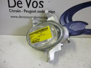 Used Spotlight, left Peugeot 206 (2A/C/H/J/S) 1.6 16V Price € 25,00 Margin scheme offered by De Vos Autodemontagebedrijf