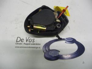 Used Seatbelt tensioner, left Peugeot 807 2.2 HDiF 16V Price € 80,00 Margin scheme offered by De Vos Autodemontagebedrijf