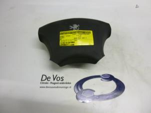 Used Left airbag (steering wheel) Peugeot 607 (9D/U) 3.0 V6 24V Price € 135,00 Margin scheme offered by De Vos Autodemontagebedrijf