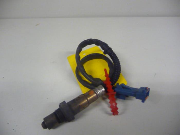 Usagé Sonde lambda Peugeot 607 (9D/U) 3.0 V6 24V Prix € 45,00 Règlement à la marge proposé par De Vos Onderdelen