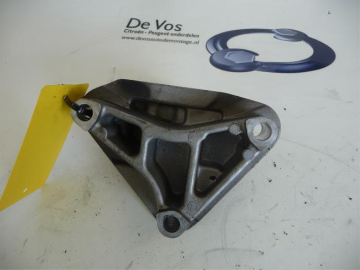 Used Engine mount Citroen C5 Price € 25,00 Margin scheme offered by De Vos Onderdelen