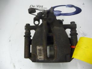 Used Rear brake calliper, right Citroen C6 (TD) 2.2 HdiF 16V Price € 70,00 Margin scheme offered by De Vos Autodemontagebedrijf