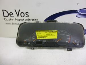 Used Odometer KM Peugeot 306 (7A/C/S) 1.8i 16V Price € 55,00 Margin scheme offered by De Vos Autodemontagebedrijf
