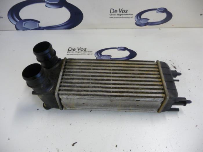 Usados Intercooler Citroen C5 III Tourer (RW) 1.6 16V THP 155 Precio € 90,00 Norma de margen ofrecido por De Vos Onderdelen