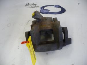 Used Front brake calliper, right Peugeot 508 Price € 70,00 Margin scheme offered by De Vos Autodemontagebedrijf
