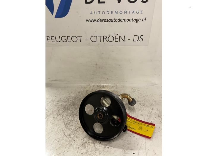 Usagé Pompe de direction Citroen Xsara (N1) 1.8i X,SX,Exclusive Prix € 70,00 Règlement à la marge proposé par De Vos Onderdelen