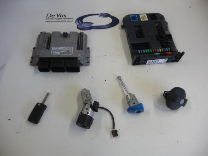 Used Engine management computer Citroen C3 Price € 350,00 Margin scheme offered by De Vos Onderdelen