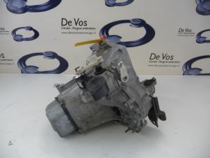 Getriebe van een Peugeot 208 I (CA/CC/CK/CL) 1.4 16V 2012