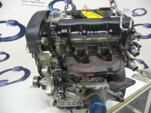 Usados Motor Peugeot 607 (9D/U) 2.9 V6 24V Precio € 550,00 Norma de margen ofrecido por De Vos Autodemontagebedrijf