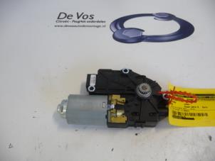 Gebrauchte Schiebedach Motor Citroen DS5 Preis € 100,00 Margenregelung angeboten von De Vos Autodemontagebedrijf