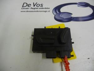 Used Electric seat switch Citroen DS5 Price € 35,00 Margin scheme offered by De Vos Autodemontagebedrijf