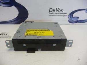 Używane Radioodtwarzacz CD Citroen DS4 Cena € 115,00 Procedura marży oferowane przez De Vos Autodemontagebedrijf
