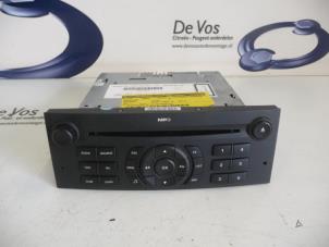 Używane Radioodtwarzacz CD Citroen C6 Cena € 80,00 Procedura marży oferowane przez De Vos Autodemontagebedrijf