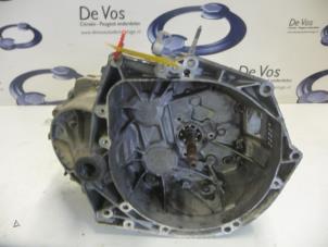 Używane Skrzynia biegów Citroen DS4 Cena € 650,00 Procedura marży oferowane przez De Vos Autodemontagebedrijf