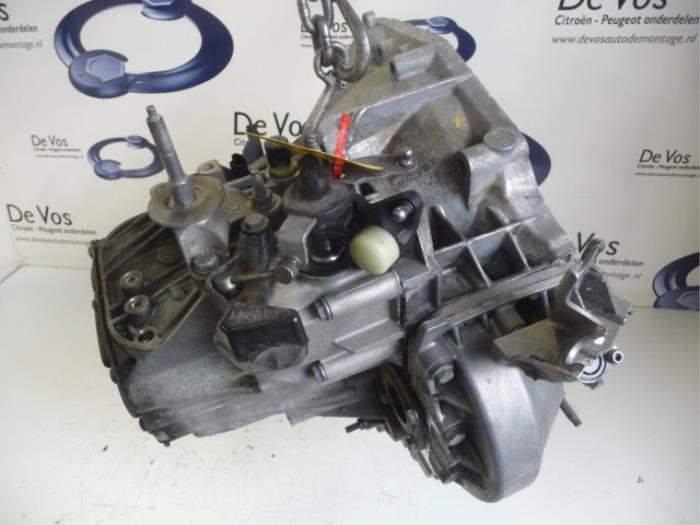 Usagé Boîte de vitesse Peugeot 308 Prix € 650,00 Règlement à la marge proposé par De Vos Onderdelen