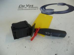 Gebrauchte Scheibenwischer Schalter Peugeot Partner 2.0 HDi Preis € 25,00 Margenregelung angeboten von De Vos Autodemontagebedrijf