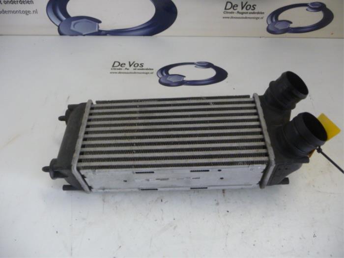 Usagé Intercooler Peugeot 308 Prix € 80,00 Règlement à la marge proposé par De Vos Onderdelen