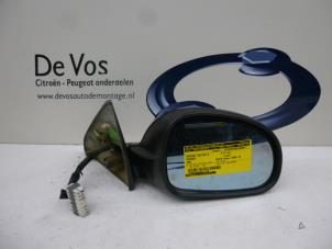 Used Wing mirror, right Peugeot 406 Coupé (8C) 2.0 16V Price € 80,00 Margin scheme offered by De Vos Autodemontagebedrijf