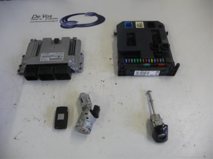 Used Engine management computer Citroen C3 (SC) 1.4 16V VTi Price € 350,00 Margin scheme offered by De Vos Onderdelen