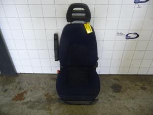 Used Seat, left Peugeot Boxer (244) 2.2 HDi Price € 250,00 Margin scheme offered by De Vos Autodemontagebedrijf