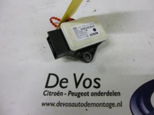 Used Anti-roll control sensor Peugeot 3008 I (0U/HU) 1.6 16V THP 155 Price € 100,00 Margin scheme offered by De Vos Autodemontagebedrijf