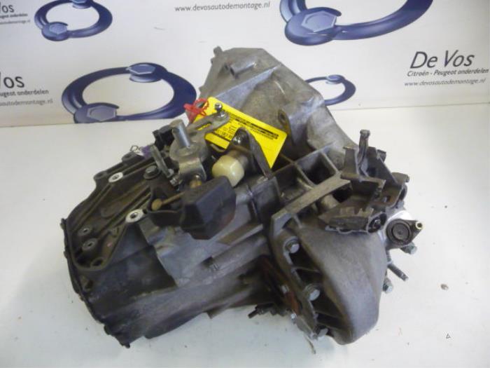 Gebrauchte Getriebe Peugeot 307 Preis € 550,00 Margenregelung angeboten von De Vos Onderdelen