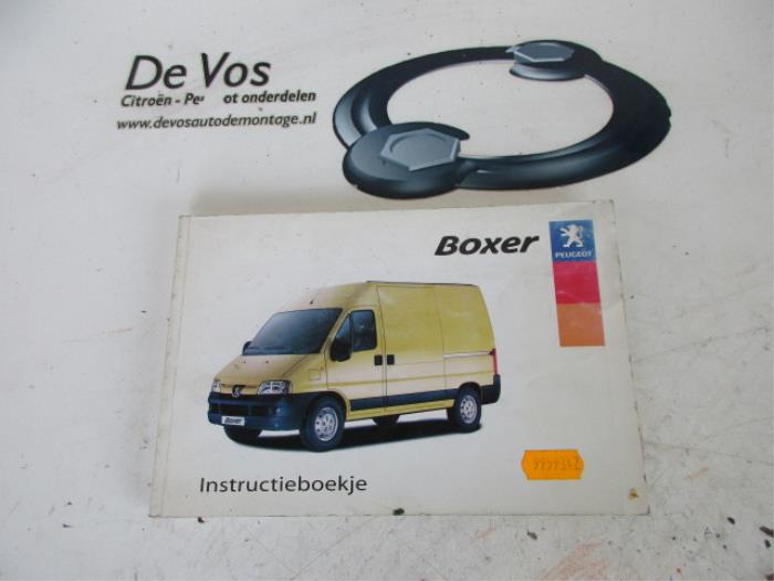 Livret d'instructions d'un Peugeot Boxer 2003
