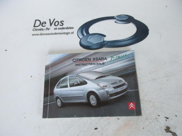 Używane Instrukcja Citroen Xsara Picasso (CH) 1.8 16V Cena € 10,00 Procedura marży oferowane przez De Vos Onderdelen