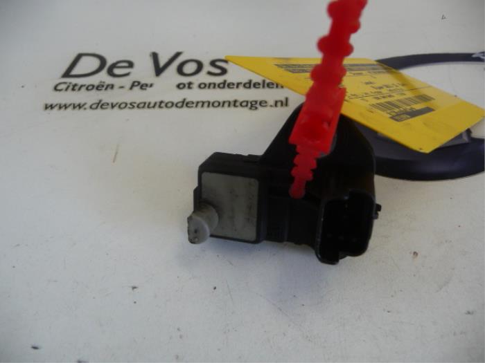 Usados Sensor BDP Peugeot 508 Precio € 15,00 Norma de margen ofrecido por De Vos Onderdelen