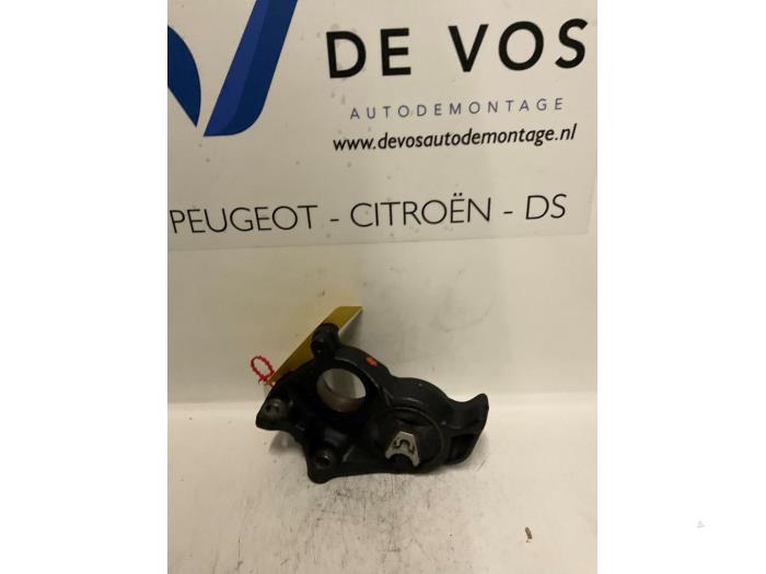 Usagé Support moteur Citroen DS4 (NX) 1.6 e-HDi 16V 115 Prix € 55,00 Règlement à la marge proposé par De Vos Onderdelen