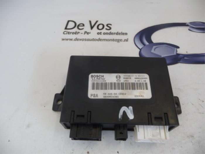 Begagnade PDC-modul Citroen C5 II Break (RE) 2.2 HDiF 16V Pris € 55,00 Marginaltabell erbjuds av De Vos Onderdelen