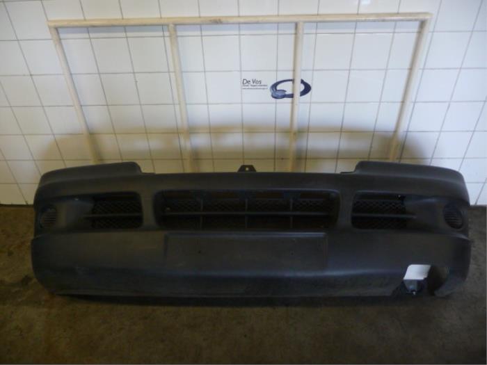Front bumper from a Peugeot Boxer 2005