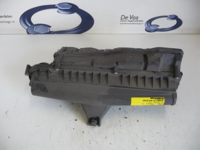 Air box from a Citroen C3 Picasso 2014