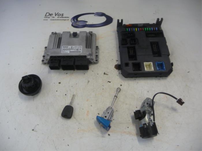 Used Engine management computer Citroen C3 Price € 350,00 Margin scheme offered by De Vos Onderdelen