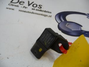 Used Boost pressure sensor Peugeot 308 Price € 25,00 Margin scheme offered by De Vos Autodemontagebedrijf