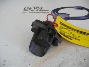 Used Tailgate switch Peugeot 108 1.0 12V Price € 25,00 Margin scheme offered by De Vos Autodemontagebedrijf