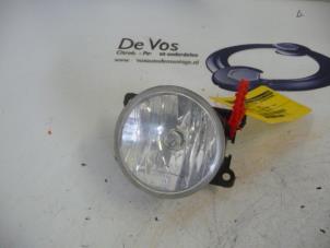 Gebrauchte Fernlicht rechts Citroen C3 Picasso Preis € 25,00 Margenregelung angeboten von De Vos Autodemontagebedrijf