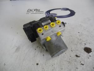 ABS Pumpe van een Peugeot 308 2009