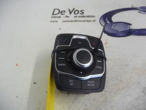 Used Navigation control panel Peugeot 508 Price € 55,00 Margin scheme offered by De Vos Autodemontagebedrijf