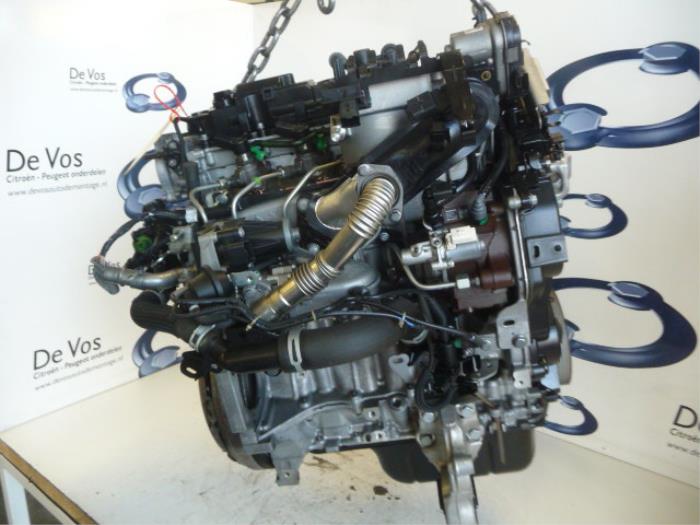 Engine from a Peugeot 3008 2014