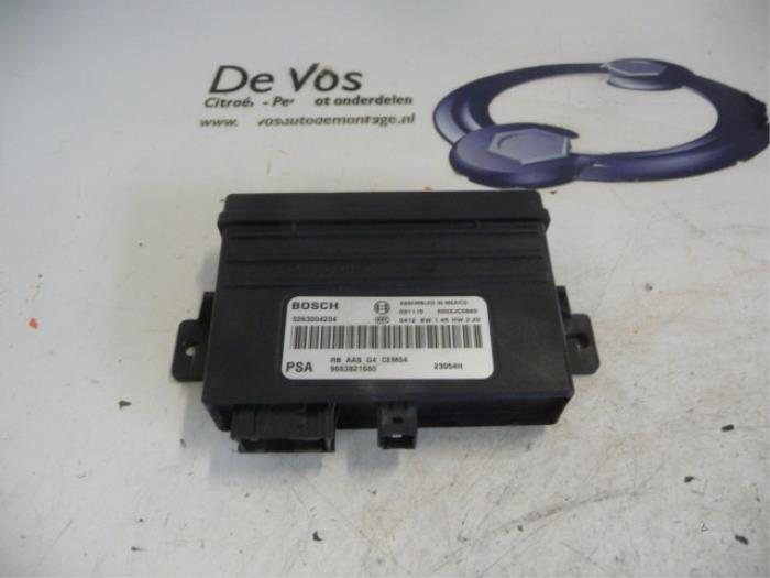 Begagnade PDC-modul Peugeot 308 Pris € 70,00 Marginaltabell erbjuds av De Vos Onderdelen