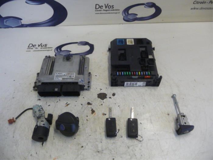 Used Engine management computer Citroen C3 Picasso Price € 350,00 Margin scheme offered by De Vos Onderdelen